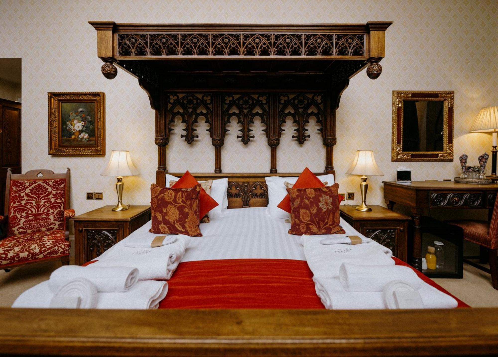 The Old Palace Lodge Lincoln Eksteriør bilde