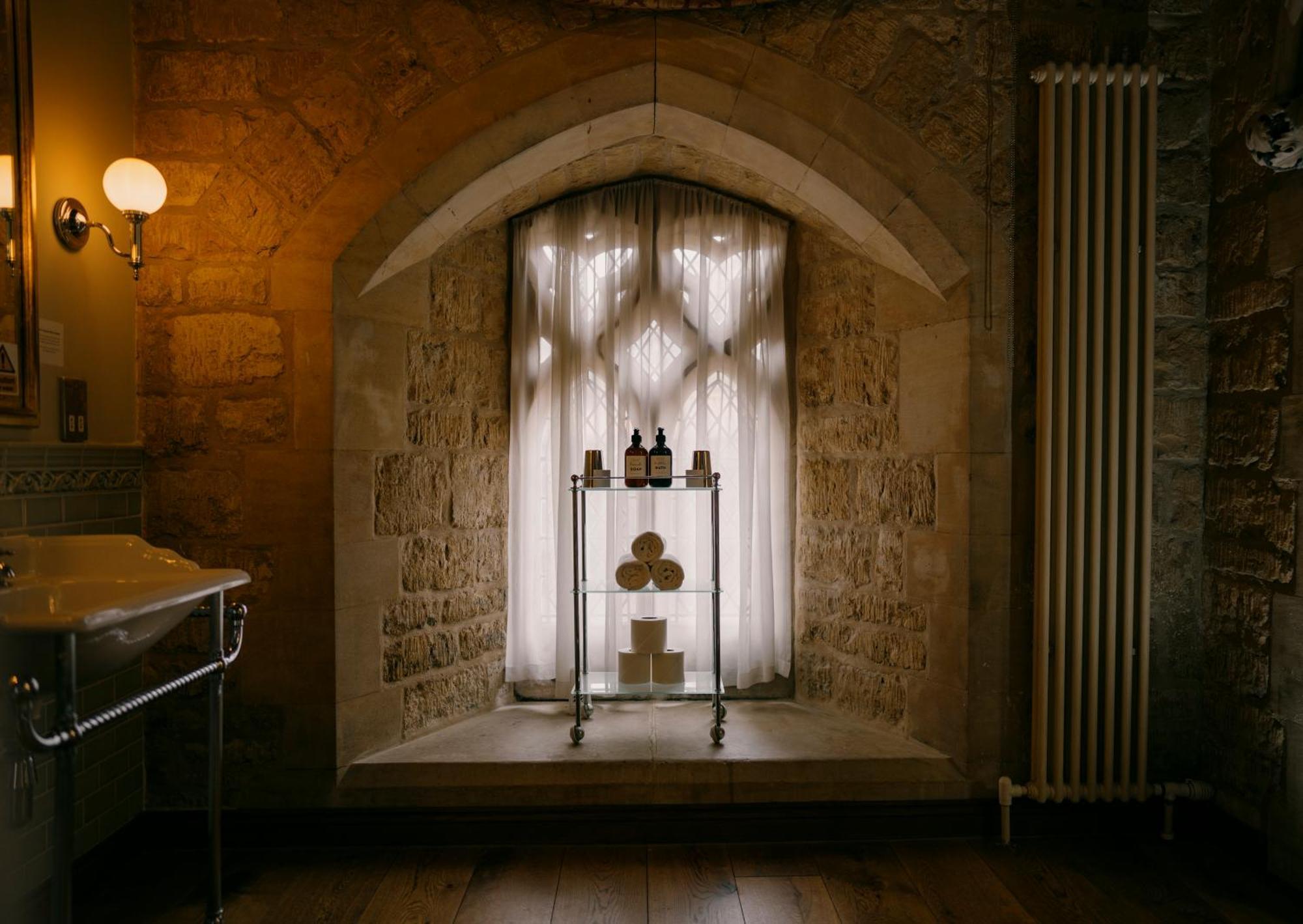 The Old Palace Lodge Lincoln Eksteriør bilde